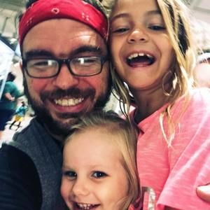 Meet your Posher, Marshall